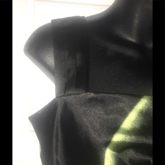 Le Château cocktail dress - Picture 4 of 8